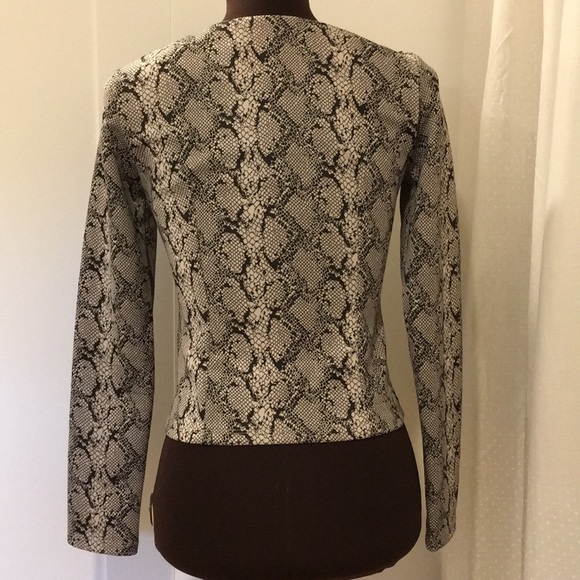 Befree shirt jacket snake print size 34/small - Picture 4 of 8